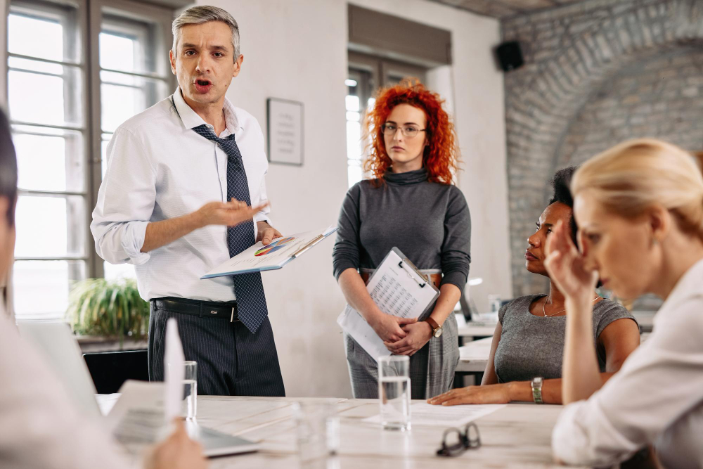 Zagrożenia psychospołeczne w pracy – co powinien wiedzieć HR, manager i pracodawca?